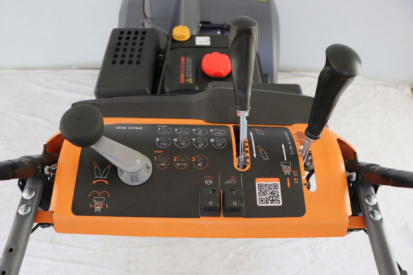 Снегоуборщик бензиновый VILLARTEC WB 1176E